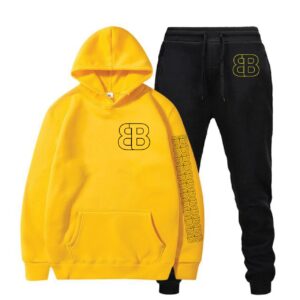 Zip Up Hoodie & Sweatpants Outfit